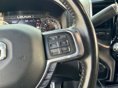 Used 2021 RAM 2500 4x4 Mega Cab Laramie image 32