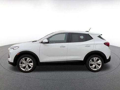 Used 2025 Buick Encore GX Preferred image 9
