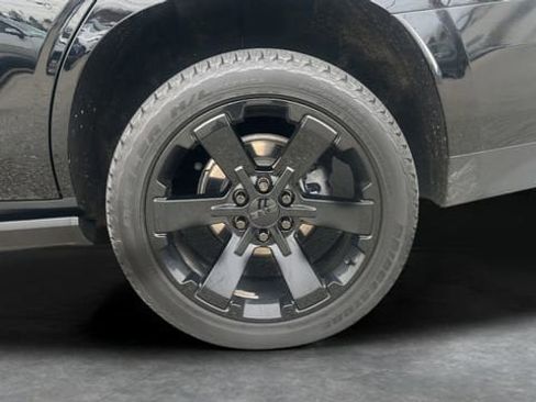 Used 2023 GMC Yukon AT4 w/ AT4 Premium Plus Package image 60