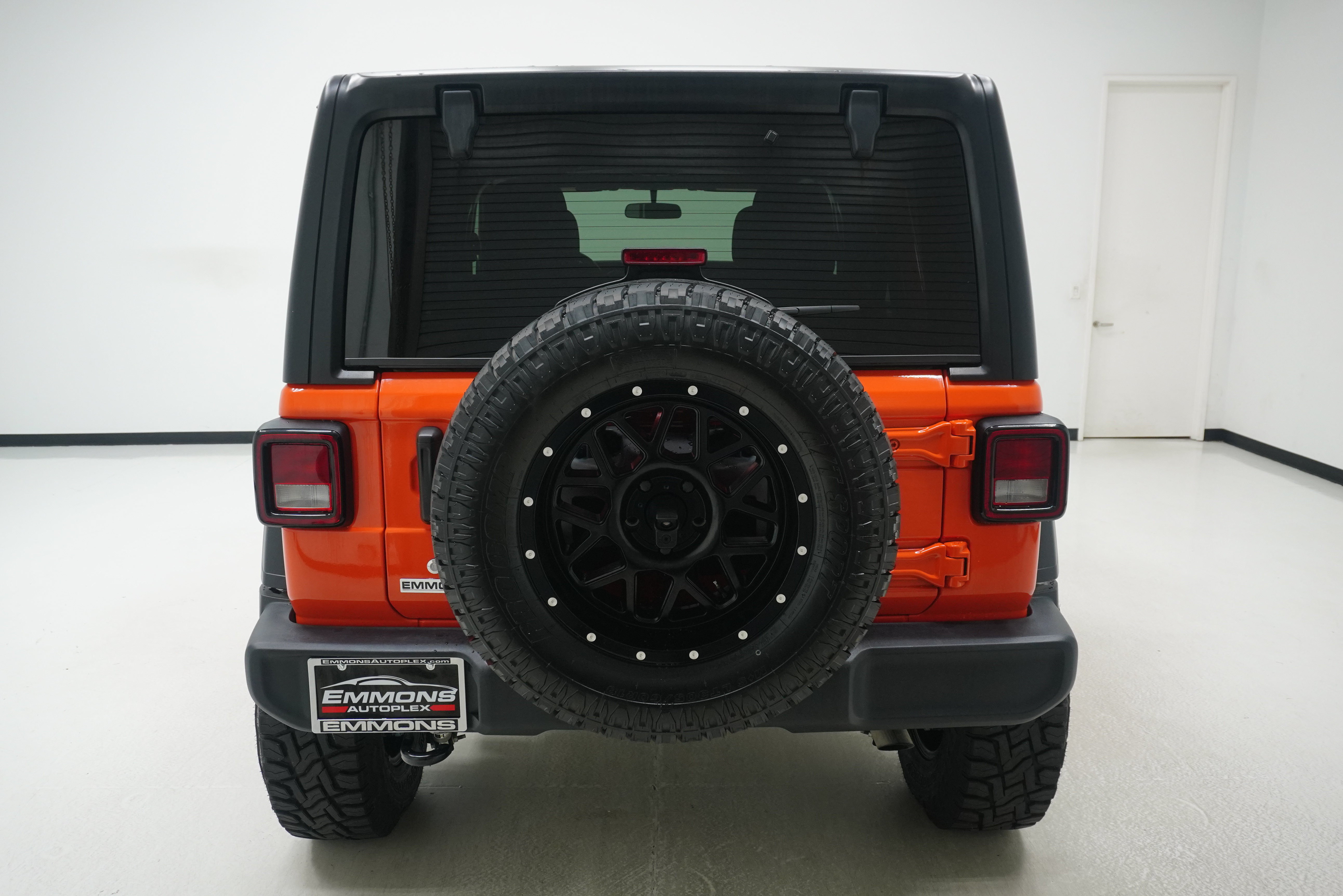 Used 2018 Jeep Wrangler Unlimited Sport S AWD/4WD image 5