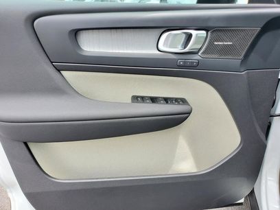 New 2026 Volvo XC40 B5 Ultra w/ Protection Package Premier