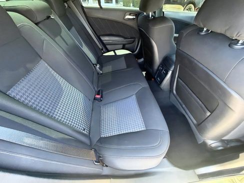Used 2022 Dodge Charger R/T w/ Blacktop Package RWD image 12