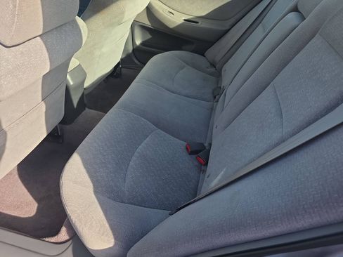 Used 2001 Honda Accord LX image 11