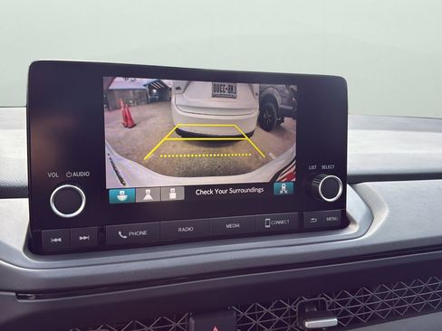 Used 2024 Honda Accord EX image 18