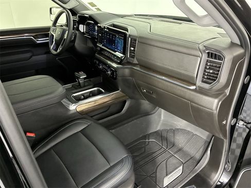 Used 2025 Chevrolet Silverado 1500 RST w/ Z71 Off-Road Package image 29