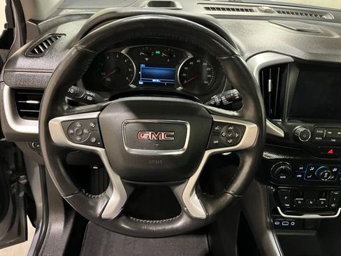 Used 2018 GMC Terrain SLT w/ Infotainment Package II AWD/4WD image 25