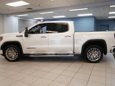 Used 2021 GMC Sierra 1500 Denali AWD/4WD image 2
