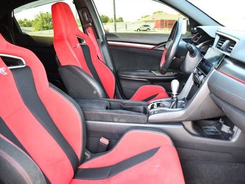 Used 2018 Honda Civic Type R image 35