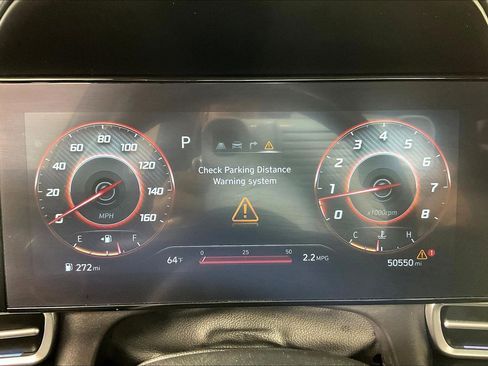 Used 2024 Hyundai Elantra Limited FWD image 13