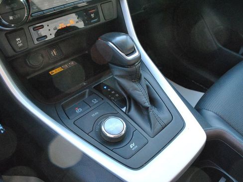 Certified 2023 Toyota RAV4 Limited AWD/4WD image 13