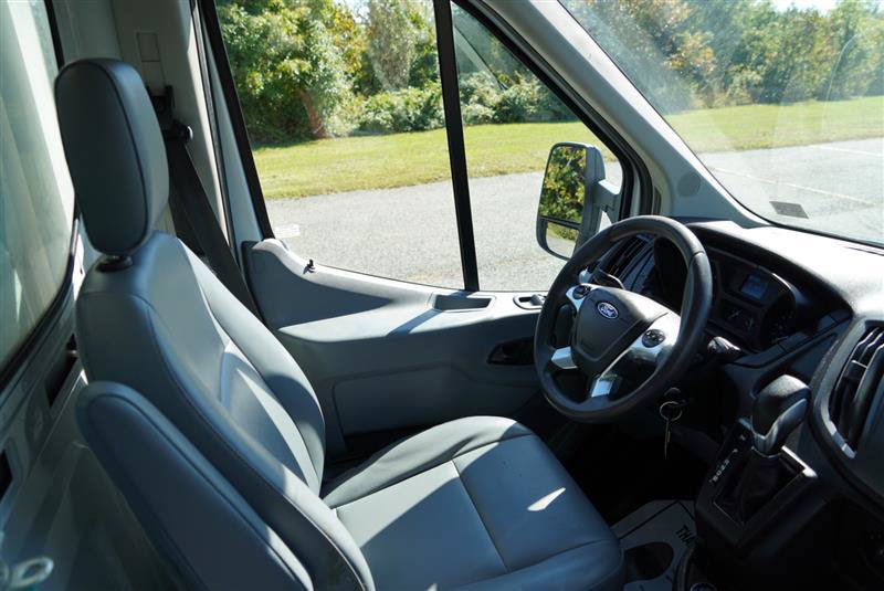 Used 2018 Ford Transit 350 156 DRW RWD image 34