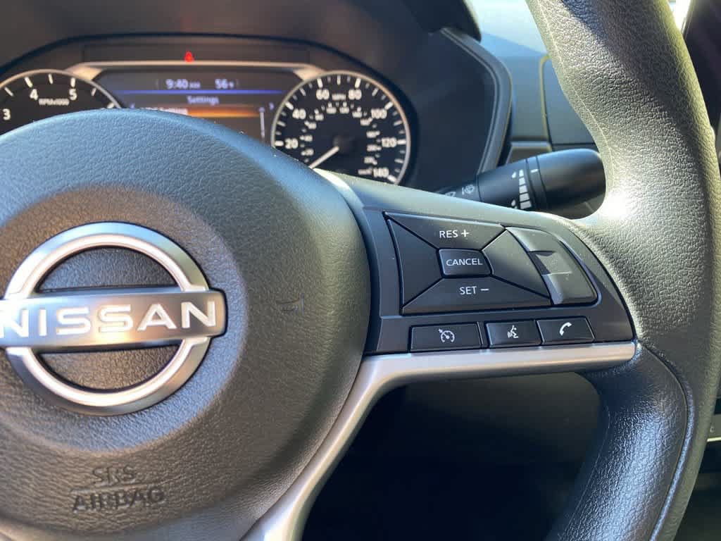 Used 2025 Nissan Altima 2.5 SV AWD/4WD image 21