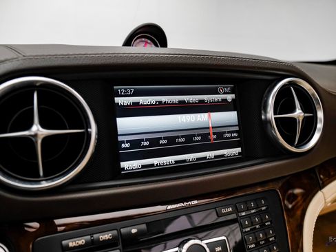 Used 2014 Mercedes-Benz SL 550 image 86