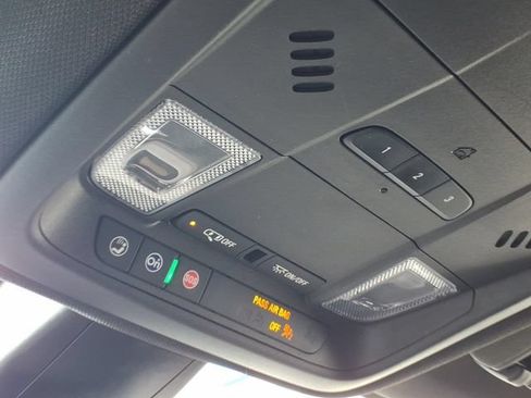 Certified 2022 Chevrolet Blazer Premier AWD/4WD image 24