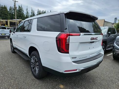 New 2026 GMC Yukon XL Elevation w/ Elevation Premium Package AWD/4WD image 3