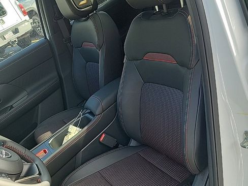 New 2025 Nissan Kicks SR w/ SR Premium Package image 23