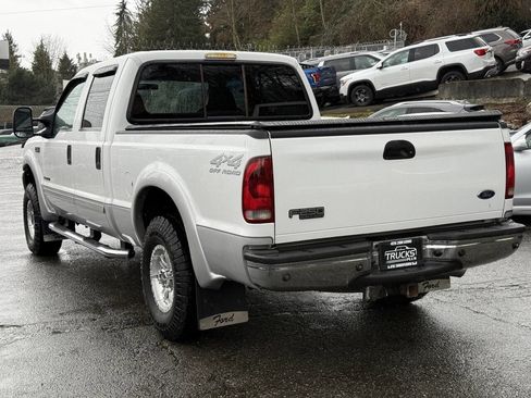 Used 2002 Ford F250 Lariat image 4