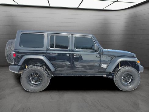 Used 2020 Jeep Wrangler Unlimited Sport S image 6