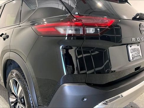 Used 2023 Nissan Rogue Platinum AWD/4WD image 46