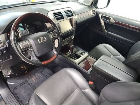 Used 2019 Lexus GX 460 Premium AWD/4WD image 26