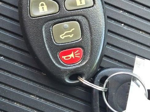 Used 2014 Chevrolet Traverse LT AWD/4WD image 42