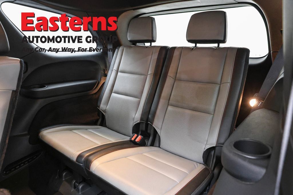 Used 2024 Dodge Durango GT RWD image 28