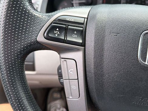 Used 2013 Honda Odyssey EX image 18