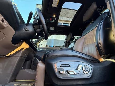 Used 2024 Kia EV9 GT-Line image 11