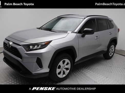 Certified 2021 Toyota RAV4 LE image 1