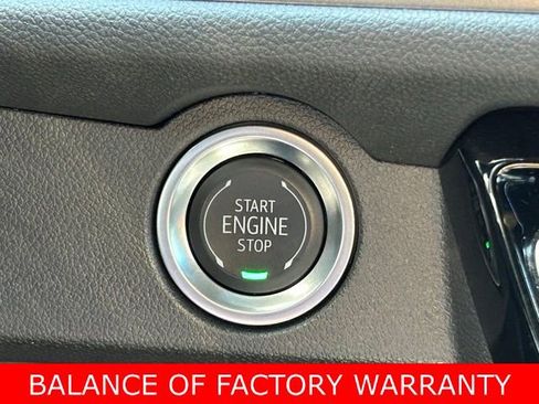 Certified 2025 Chevrolet Traverse LT image 27