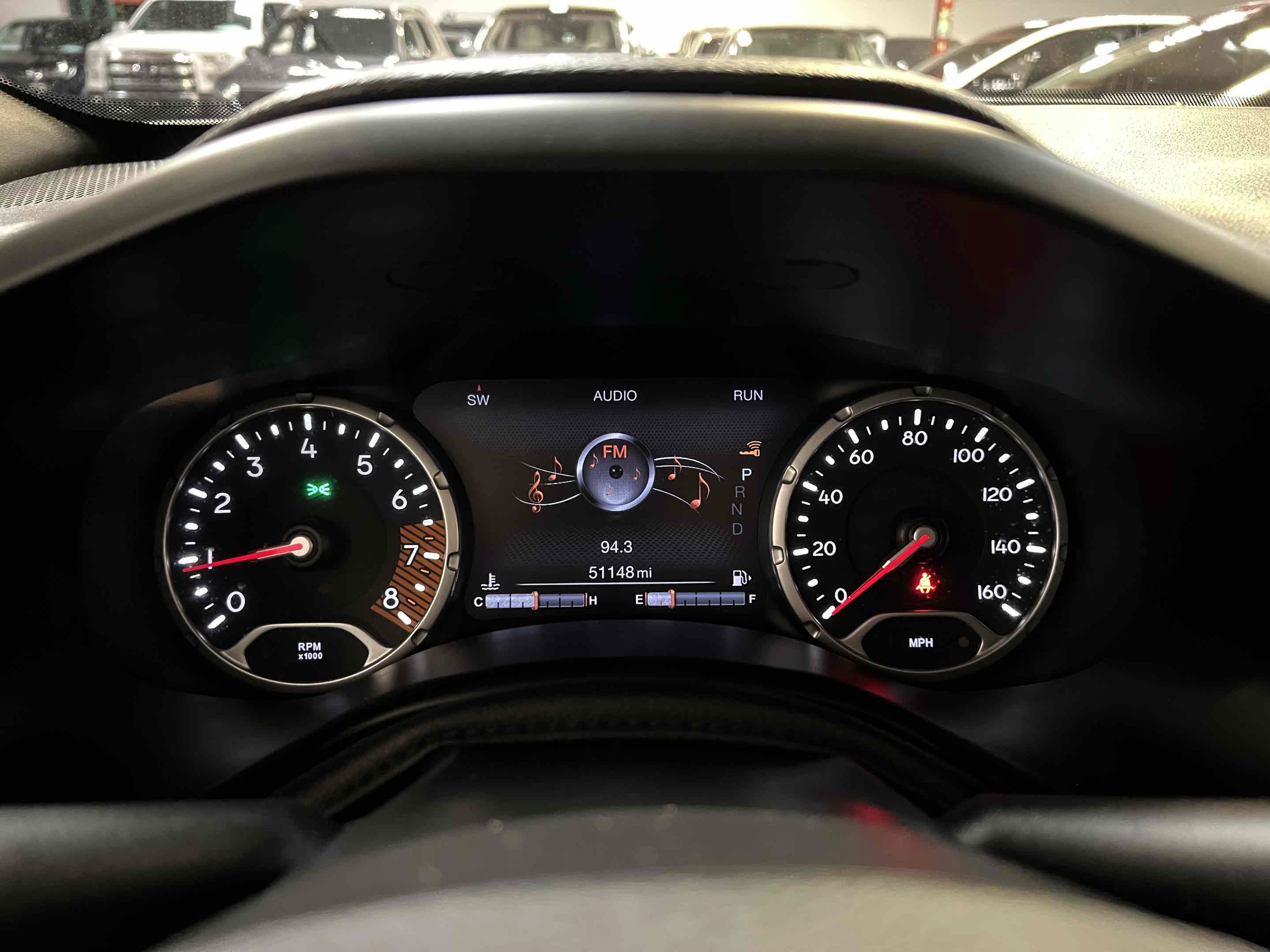 Used 2022 Jeep Renegade Latitude AWD/4WD image 7