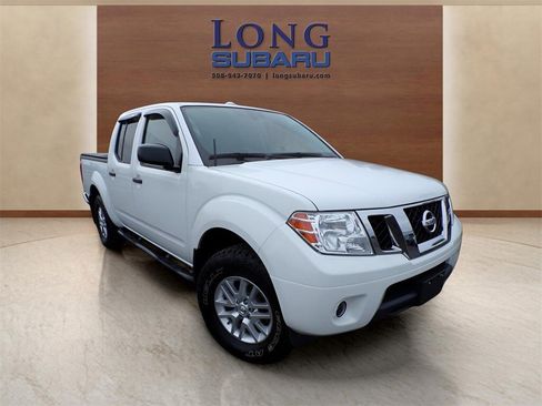 Used 2018 Nissan Frontier SV w/ Value Truck Package image 5