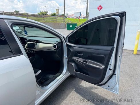 Used 2020 Nissan Versa SV FWD image 16