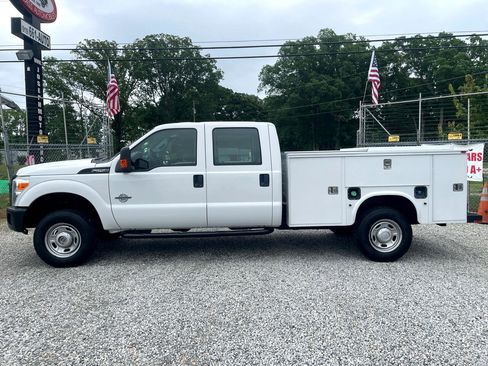 Used 2012 Ford F250 XL w/ PWR Equipment Group image 2