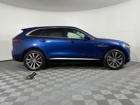 Used 2023 Jaguar F-PACE S image 7