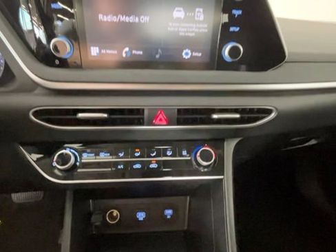 Certified 2023 Hyundai Sonata SE FWD image 33