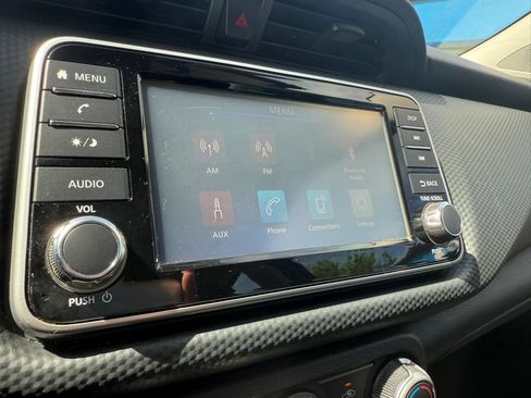 Used 2021 Nissan Kicks S FWD image 15