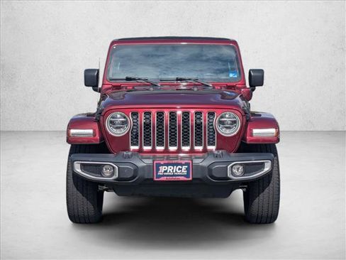 Used 2021 Jeep Wrangler Unlimited Sahara w/ Cold Weather Group AWD/4WD image 2