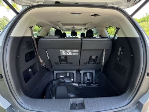 New 2026 Kia Carnival SX FWD image 36