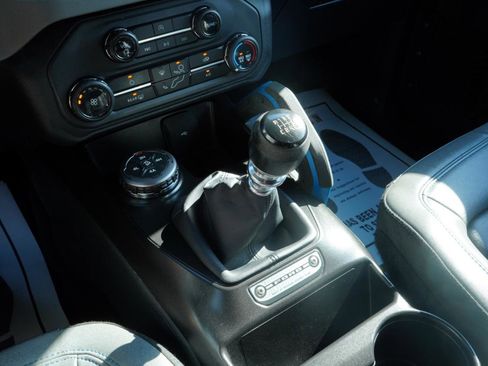 Used 2022 Ford Bronco Black Diamond AWD/4WD image 38