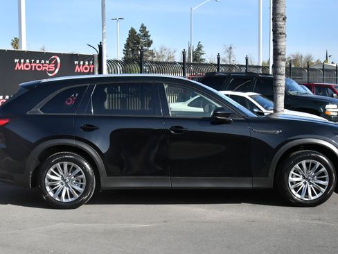 Used 2024 MAZDA CX-90 3.3 Turbo w/ Preferred Plus image 9