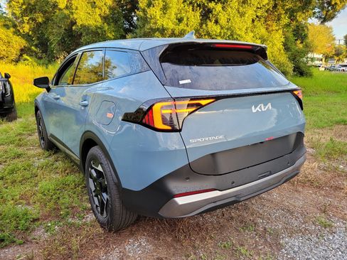 New 2027 Kia Sportage S FWD image 2