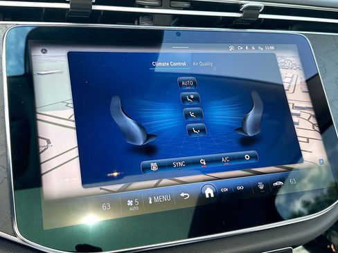 Used 2024 Mercedes-Benz E 350 4MATIC Sedan image 16