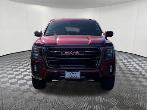 Used 2024 GMC Yukon AT4 image 2