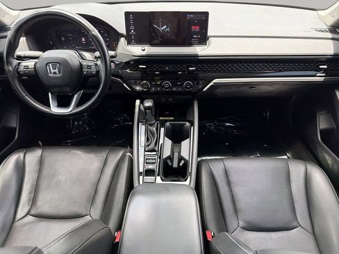 Used 2024 Honda Accord Touring image 12