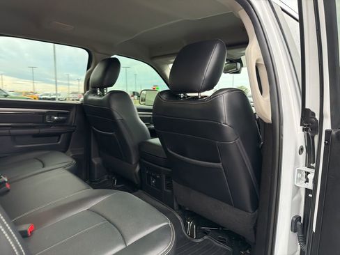 Used 2018 RAM 3500 Laramie w/ Sport Appearance Group image 19