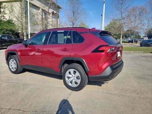 Certified 2020 Toyota RAV4 LE image 3