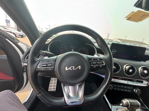 Used 2023 Kia Stinger GT-Line w/ Sun & Sound Package AWD/4WD image 17