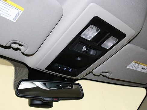 Used 2017 RAM 1500 Big Horn image 23