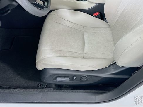 Certified 2023 Honda Accord EX image 19